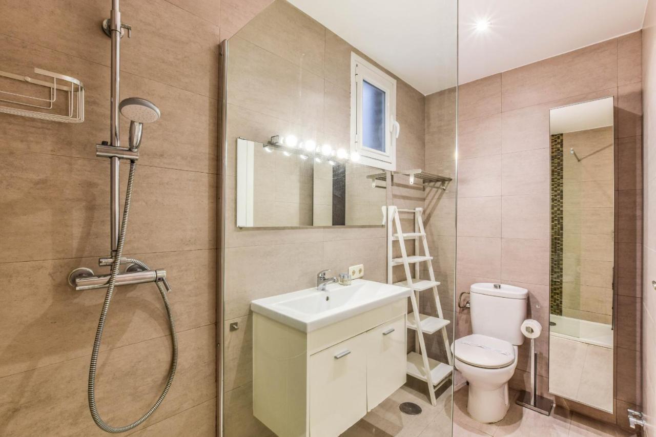 Apartamento En Malasana Apartment Madrid Exterior photo