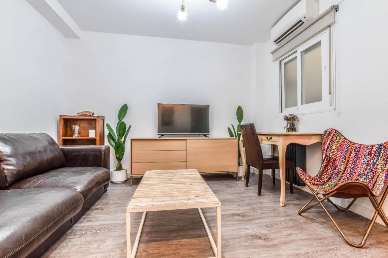 Apartamento En Malasana Apartment Madrid Exterior photo