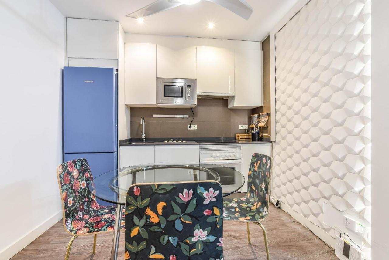Apartamento En Malasana Apartment Madrid Exterior photo